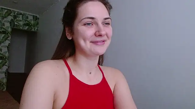 Snapshot of Olivia_shine chatting on 01/20/25, 05:26 Olivia shine online show from 01/20/25, 05:26
