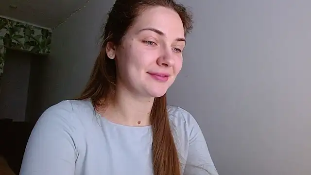 Snapshot of Olivia_shine chatting on 01/30/25, 05:30 Olivia shine online show from 01/30/25, 05:30