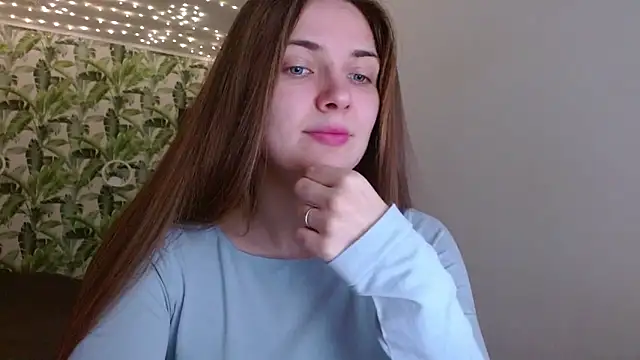 Olivia shine online show from 12/05/25, 05:16