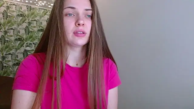 Olivia shine online show from 12/19/25, 05:47