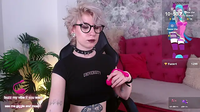  Moonlight t online show from 02/27/25, 08:17