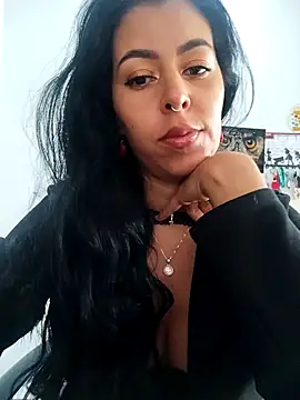 Emily Wane online show from 02/06/26, 04:21