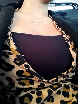 Emily Wane online show from 04/13/26, 04:45