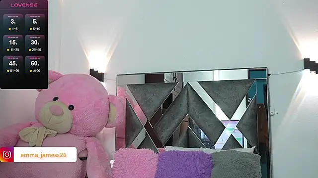 Emma jamess online show from 09/21/25, 03:41