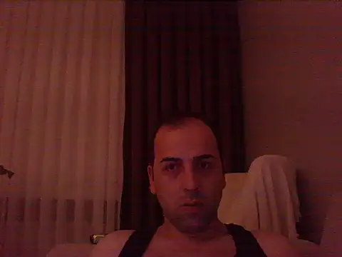 Snapshot of Yldrmm_9553 chatting on 07/02/26, 09:32 Yldrmm 9553 online show from 07/02/26, 09:32