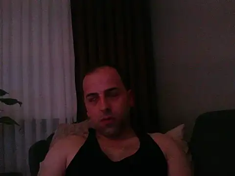 Snapshot of Yldrmm_9553 chatting on 07/06/26, 08:33 Yldrmm 9553 online show from 07/06/26, 08:33