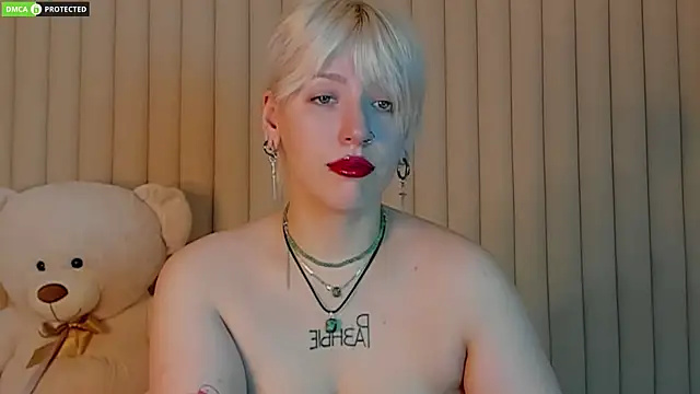 RachelCart online show from 03/22/25, 03:09