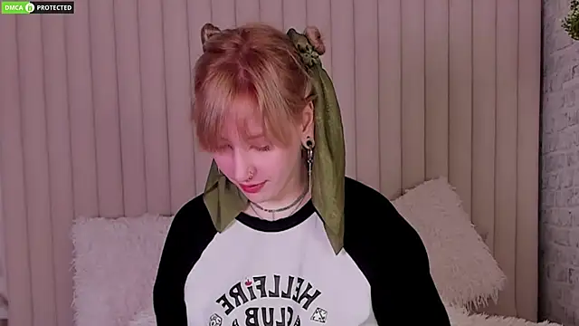 RachelCart online show from 09/29/25, 03:11