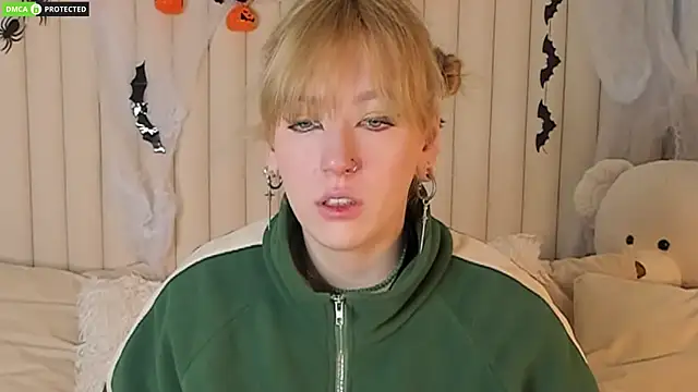 RachelCart online show from 10/24/25, 03:03