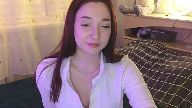Snapshot of YasmineWest chatting on 02/20/25, 12:15 YasmineWest online show from 02/20/25, 12:15