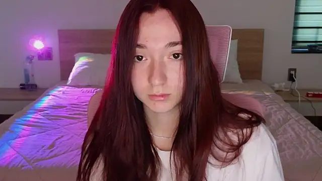 YasmineWest online show from 04/12/26, 12:26