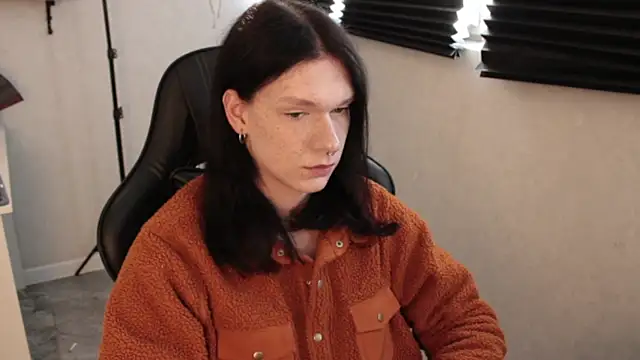 carthylovvve online show from 02/22/25, 11:57