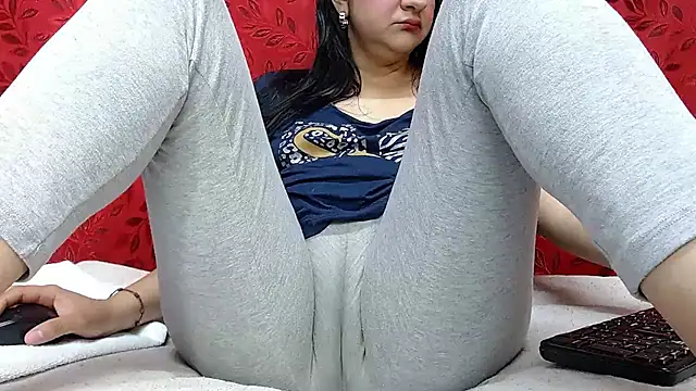 MELANIE SEX69 online show from 11/18/25, 09:30