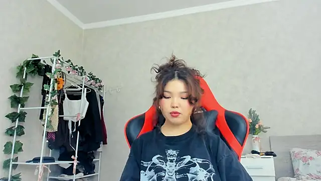 wastforu online show from 02/10/25, 10:53