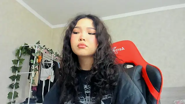 wastforu online show from 02/18/25, 08:27