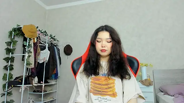 wastforu online show from 03/17/25, 02:12