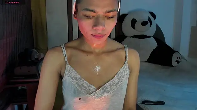 Lilithsabeth online show from 10/25/25, 12:18