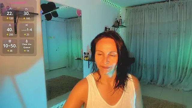 lollita 23  online show from 02/12/25, 12:44