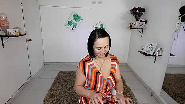 lollita 23  online show from 02/20/26, 07:36