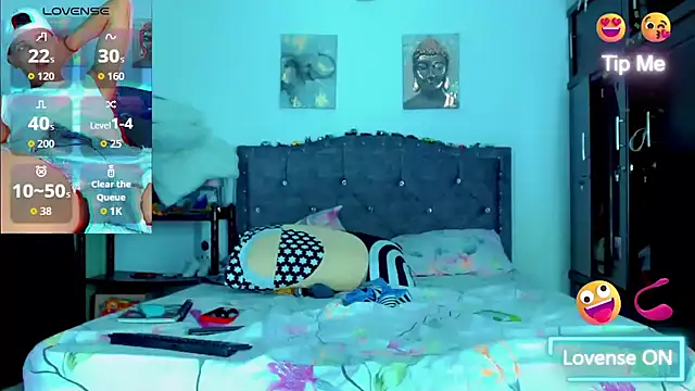 Liamscott  online show from 11/04/25, 08:41