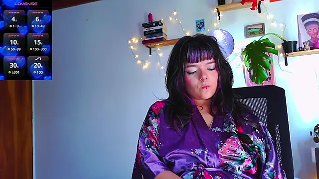 purple em69 online show from 01/16/25, 04:50