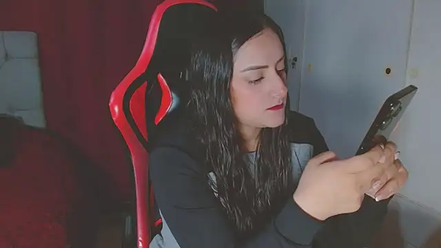 Noamartin  online show from 01/06/26, 11:18