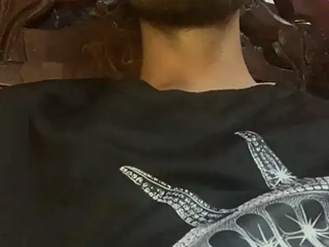tanned boy online show from 05/18/26, 09:37