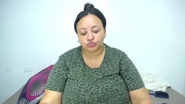 CrushOnMe  online show from 01/17/26, 12:43