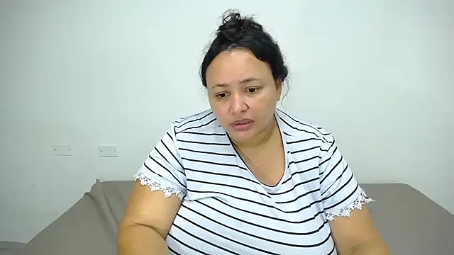 CrushOnMe  online show from 04/28/26, 02:10