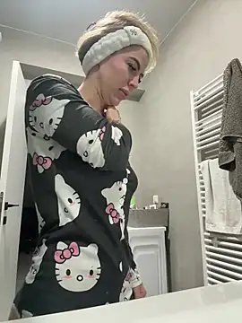 Megan Ros online show from 03/14/26, 04:29