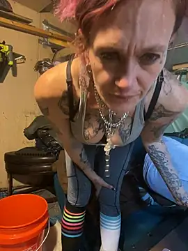 renegade vyxxen online show from 02/23/25, 10:31