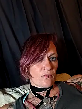 renegade vyxxen online show from 03/03/26, 11:16