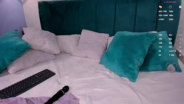 katherin smith  online show from 12/31/24, 10:26