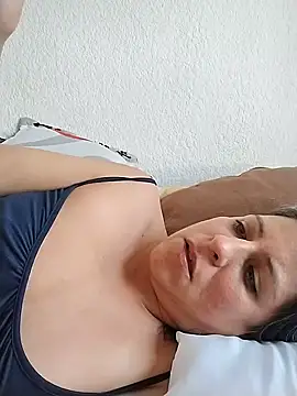 LucifernandaSw online show from 01/13/25, 06:49