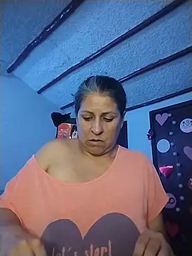 LucifernandaSw online show from 03/25/26, 01:44