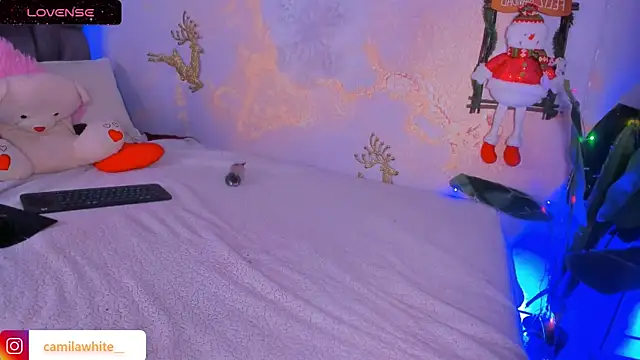 camilawhite   online show from 12/16/25, 02:55