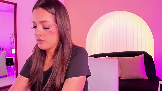 martina duque  online show from 06/04/26, 08:37