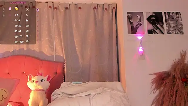 charlotte-Love09 online show from 03/21/26, 08:19