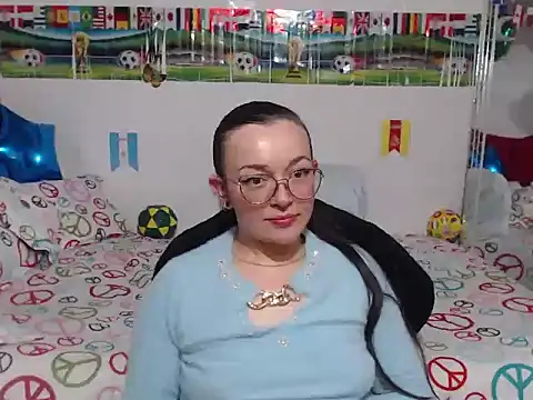 Angela 18honey online show from 07/23/26, 03:59