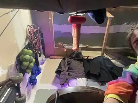 Snapshot of Blazedsurfer30 chatting on 03/09/25, 10:52 Blazedsurfer30 online show from 03/09/25, 10:52