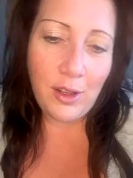 Snapshot of xsexycurvymilf chatting on 12/05/24, 12:11 xsexycurvymilf online show from 12/05/24, 12:11