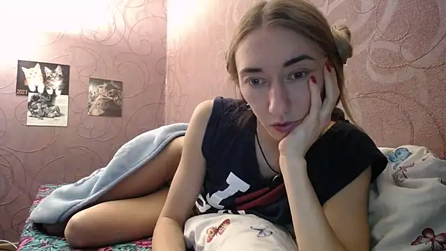 Fire  Foxx online show from 12/03/24, 05:01