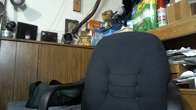 handsomeguy0729 online show from 03/18/25, 11:52