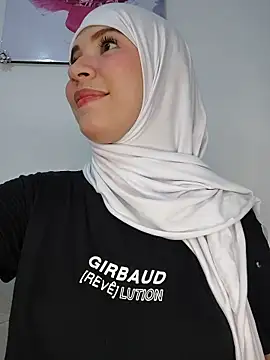 hanaa 18 online show from 02/19/26, 04:52