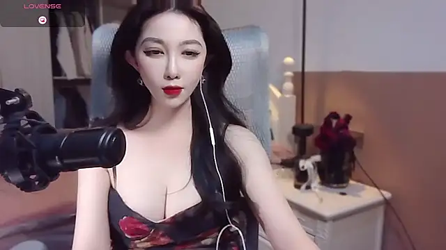Snapshot of vyizh- chatting on 01/16/25, 05:11 vyizh- online show from 01/16/25, 05:11