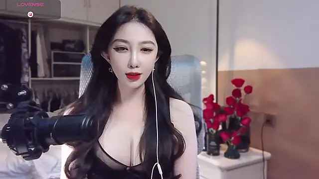 Snapshot of vyizh- chatting on 03/08/25, 05:49 vyizh- online show from 03/08/25, 05:49