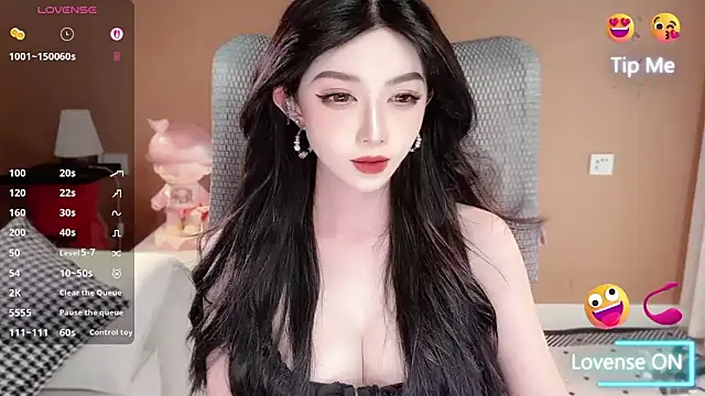 Snapshot of vyizh- chatting on 05/07/26, 02:11 vyizh- online show from 05/07/26, 02:11