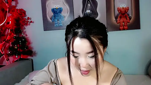 Snapshot of ichiben chatting on 12/30/24, 03:47 ichiben online show from 12/30/24, 03:47