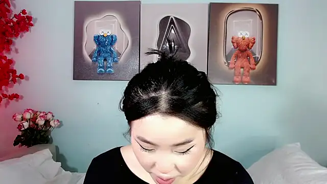 Snapshot of ichiben chatting on 01/09/25, 11:47 ichiben online show from 01/09/25, 11:47