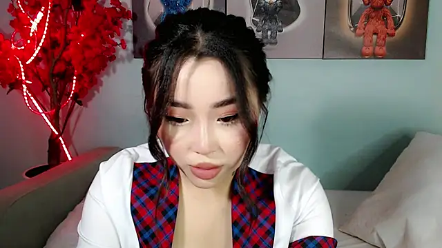 Snapshot of ichiben chatting on 02/05/25, 01:54 ichiben online show from 02/05/25, 01:54